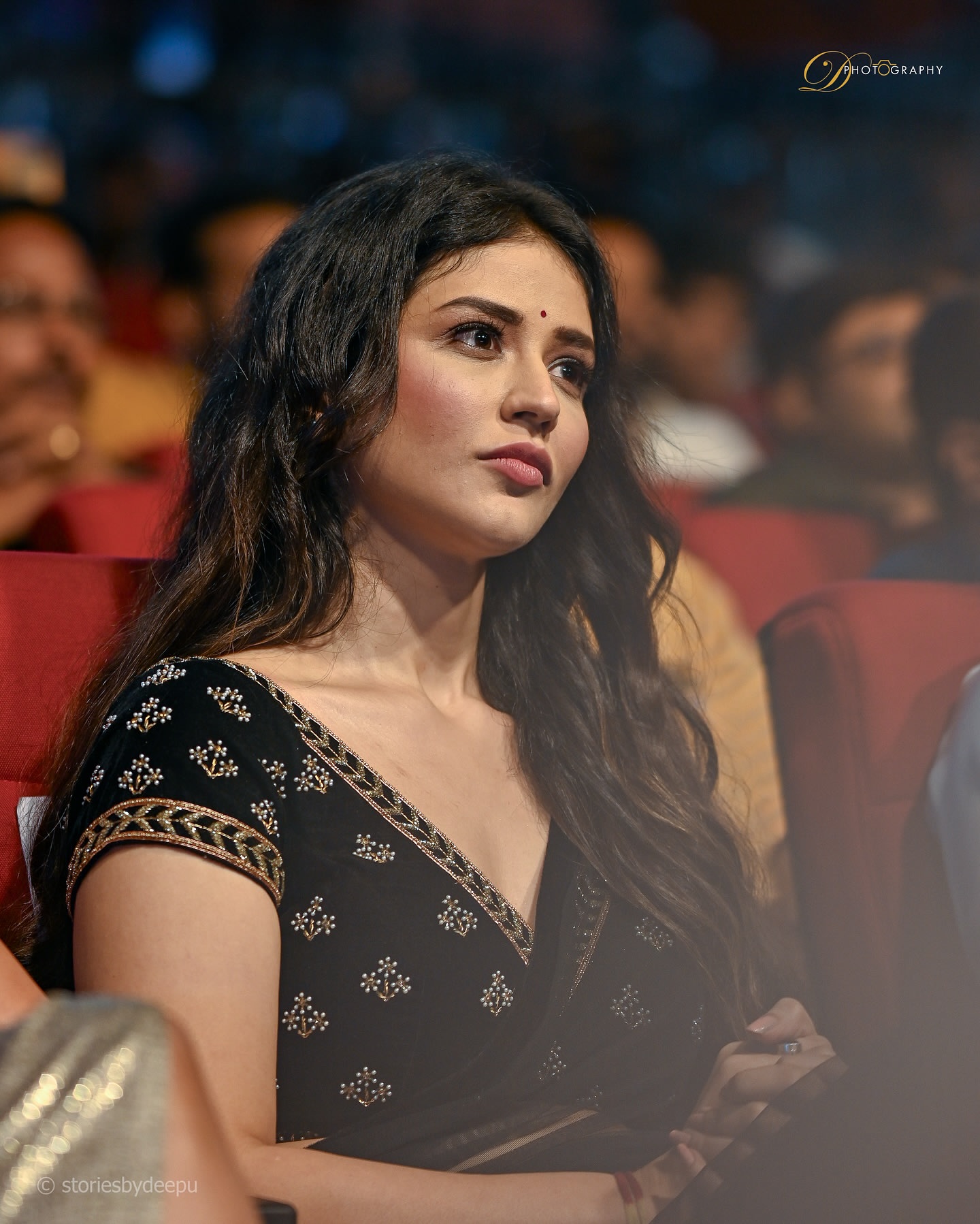 Gn0LwX2WAAAhPTu?format=jpg&name=large