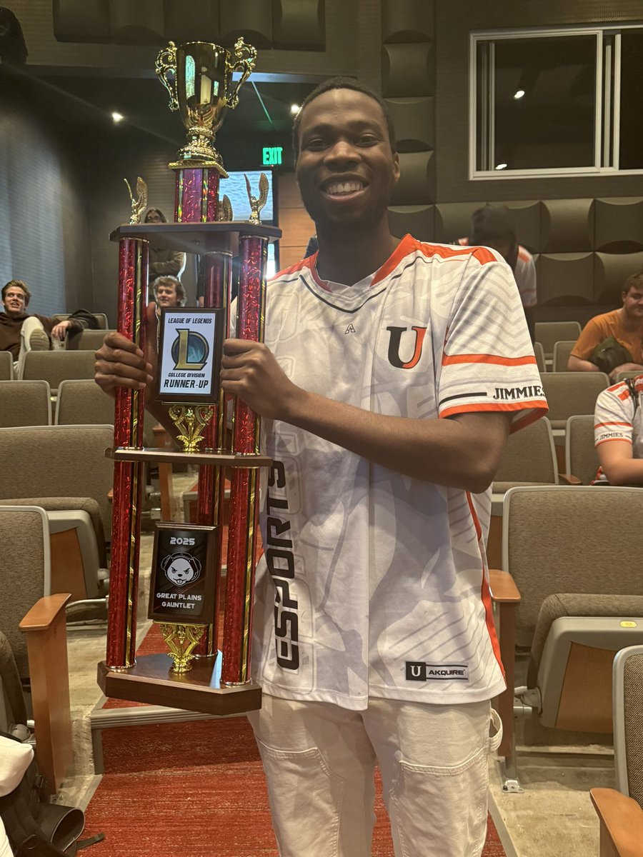 Our League of Legends team took home 2nd place honors today at the Great Plains Gauntlet in Minot! GGs to NDSU and to the rest of the teams that played! See you tomorrow!

Feat: Our favorite Top Laner Sean
