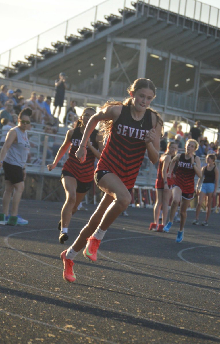 JSMS_Athletics's tweet image. Congratulations to the Sevier Girls track team for being City Champions. Boys lost a close race. Congratulations to both teams! @KCS_Sevier