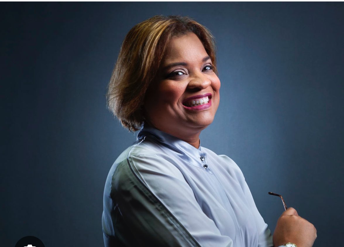 Porqué si el PRM tiene tantos profesionales de la Arquitectura esta señora está violando el art. 10 de la Ley 6232 y burlando los reclamos del Codia y Arquitectos del Municipio.⁦<a href="/luisabinader/">Luis Abinader</a>⁩⁦<a href="/dioastacio/">Dío Astacio</a>⁩⁦<a href="/OrtizBosch/">Milagros Ortiz Bosch</a>⁩