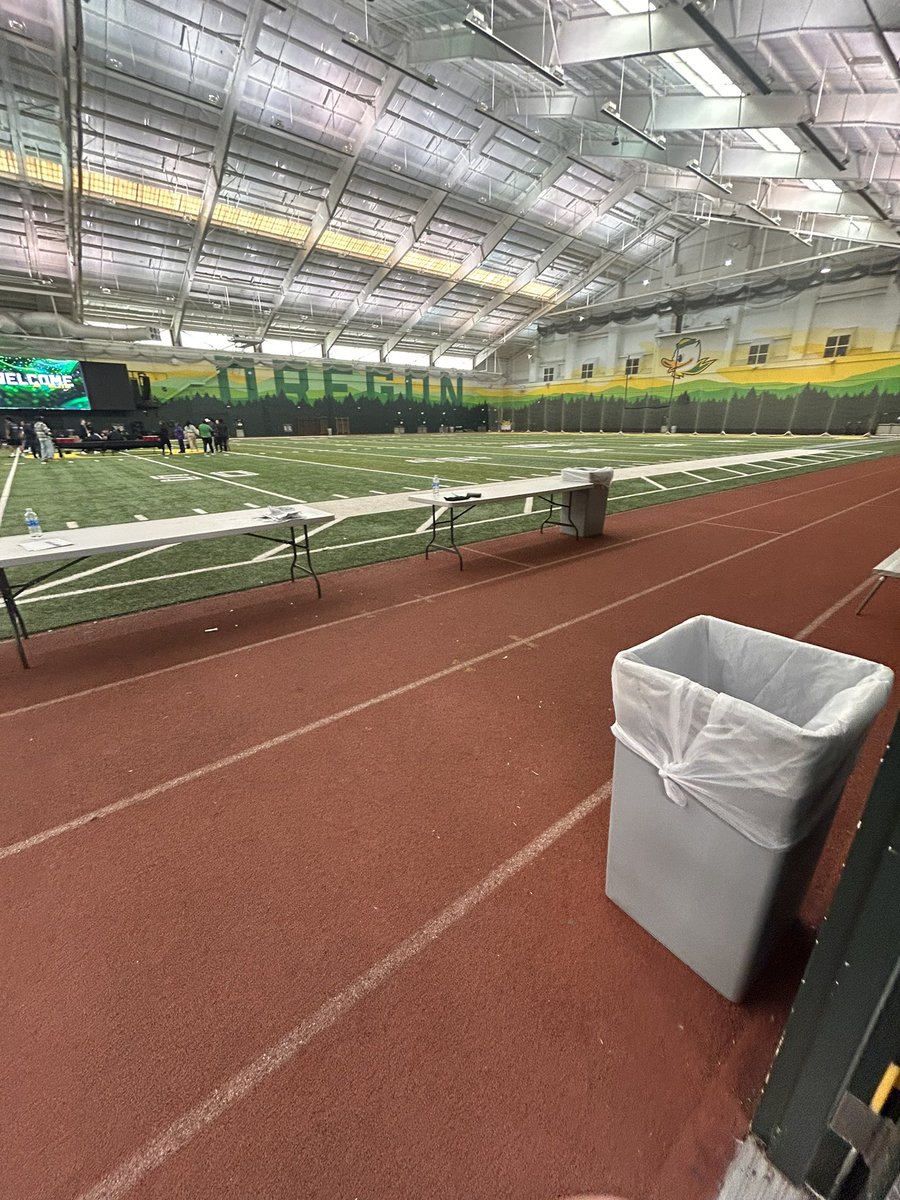Steven dodson ||| (@steven_dod) on Twitter photo Had a great time up in Oregon today <a href="/uoregon/">University of Oregon</a> <a href="/CoachKindell/">Coach Kindell</a> <a href="/DallasWarmack/">Dallas Warmack</a> <a href="/BigDawgSelect/">Big Dawg Select</a> <a href="/CoachDSimmons/">Coach Dexter Simmons - CUC</a> Had a great time up in Oregon today <a href="/uoregon/">University of Oregon</a> <a href="/CoachKindell/">Coach Kindell</a> <a href="/DallasWarmack/">Dallas Warmack</a> <a href="/BigDawgSelect/">Big Dawg Select</a> <a href="/CoachDSimmons/">Coach Dexter Simmons - CUC</a>
