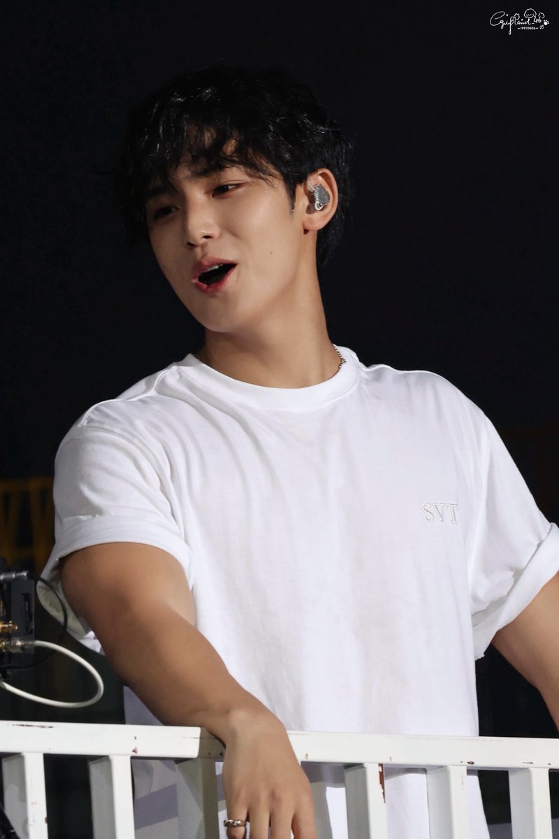 🐕🖤HAPPY MINGYU DAY🐾🐶

#민규생일_전세계팬_다_LOVE 
#406ReasonsToLoveGYU 
#Happy_MINGYU_Day 
#세븐틴 #SEVENTEEN 
#민규 #MINGYU #ミンギュ
<a href="/pledis_17/">세븐틴(SEVENTEEN)</a>