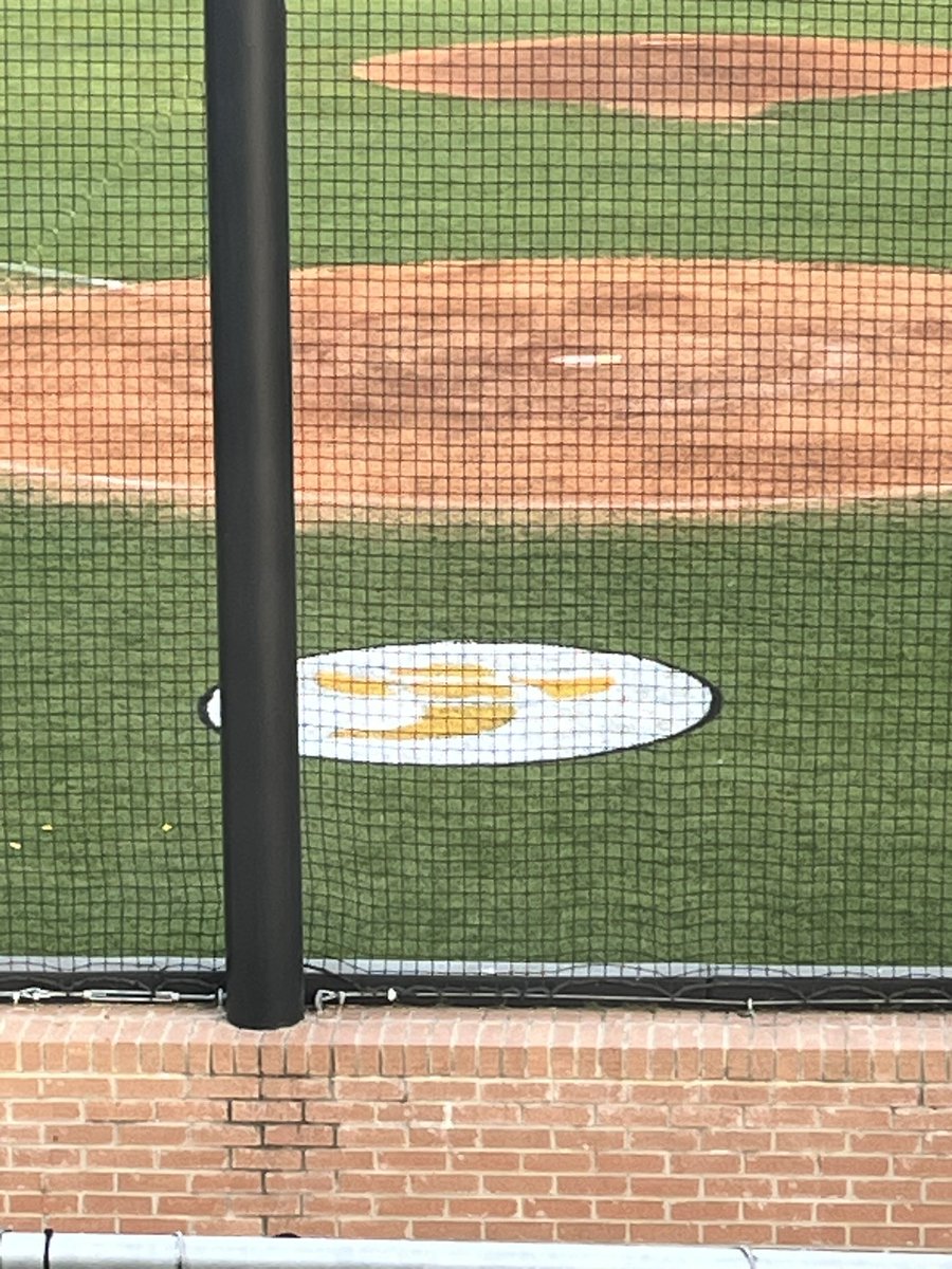 Baseballirmo's tweet photo. Senior Day celebration! Enjoyed recognizing our guys. 

The game saw us get done early but fighting back for a late lead and a W!

Hit club: 
Jayllen Fray 1-2
Dylan White 1-3 2b, rbi, hbp
Nolan Mays 1-2, rbi
Hunter Parsons 1-4, 2rbi
Reece Dawkins 1-3, rbi
Braylon Graham 1-3 https://t.co/HjHqh4Cdzg