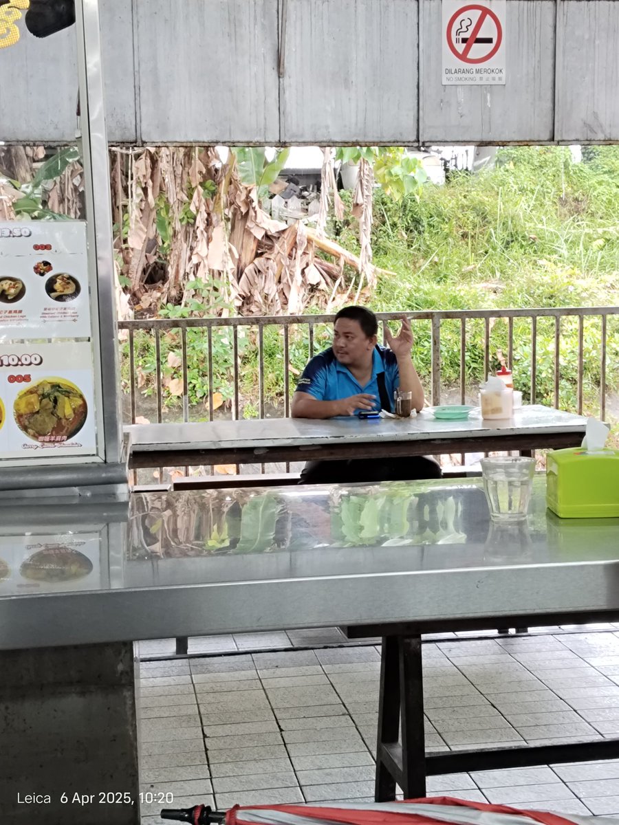 Pasar Elopura, Batu 1.5, Jalan Utara di Sandakan 

Teruskan rokok SPR biasa lah yahh

Tanda itu cuma utk lakonan <a href="/KKMPutrajaya/">KKMalaysia🇲🇾🩺❤️</a>