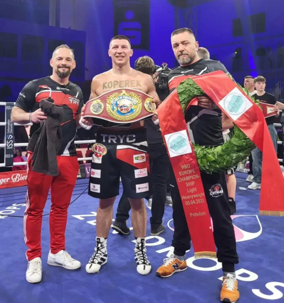 🥊🇵🇱 Na gali w Niemczech <a href="/TrycMate/">Mateusz Tryc</a> zastopował w 10. rundzie Nicka Hanniga, zdobywając pas mistrza Europy WBO wagi półciężkiej❗