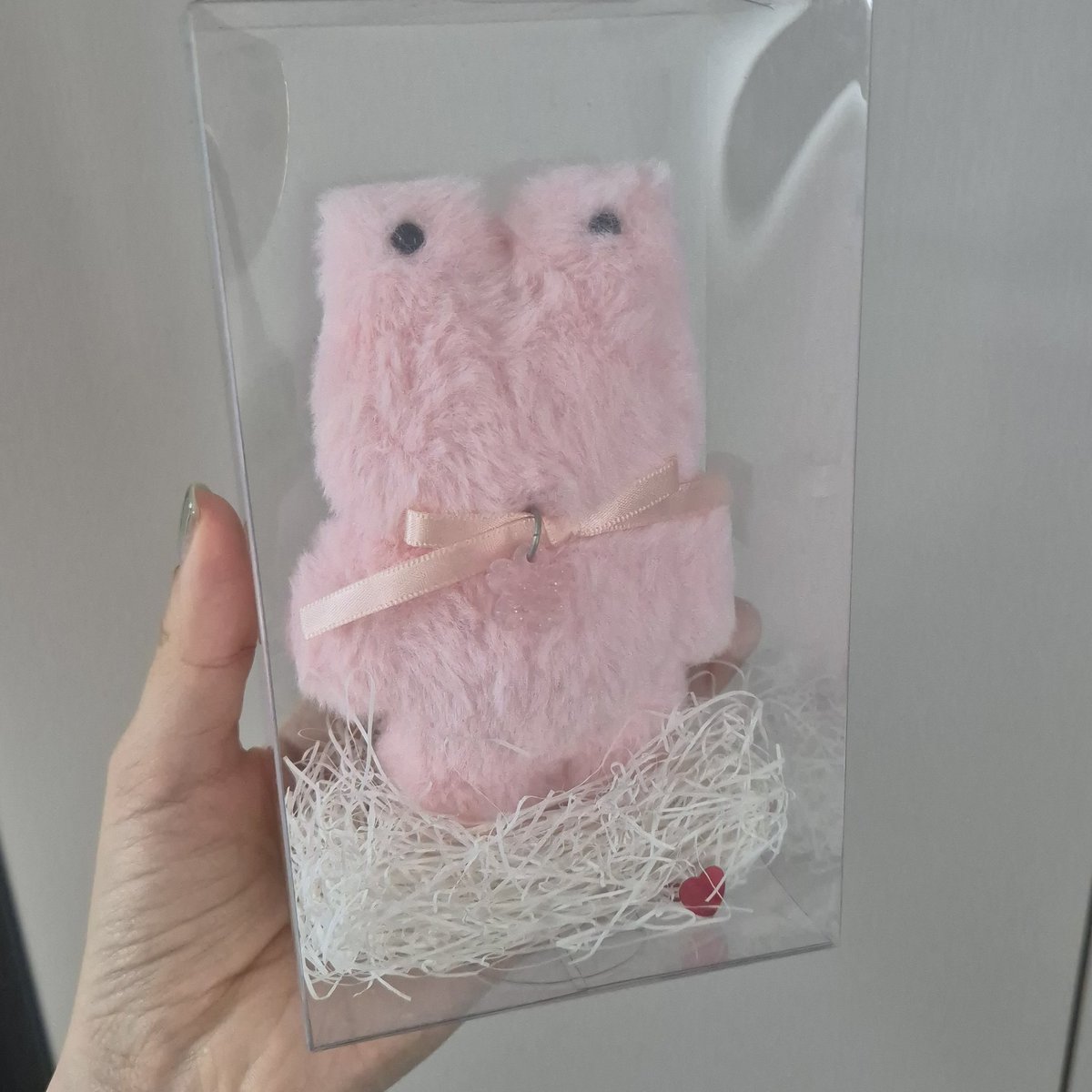 동그랗던 내 개구리가 배송후
네모네모 개구리가 된 건에 대하여..