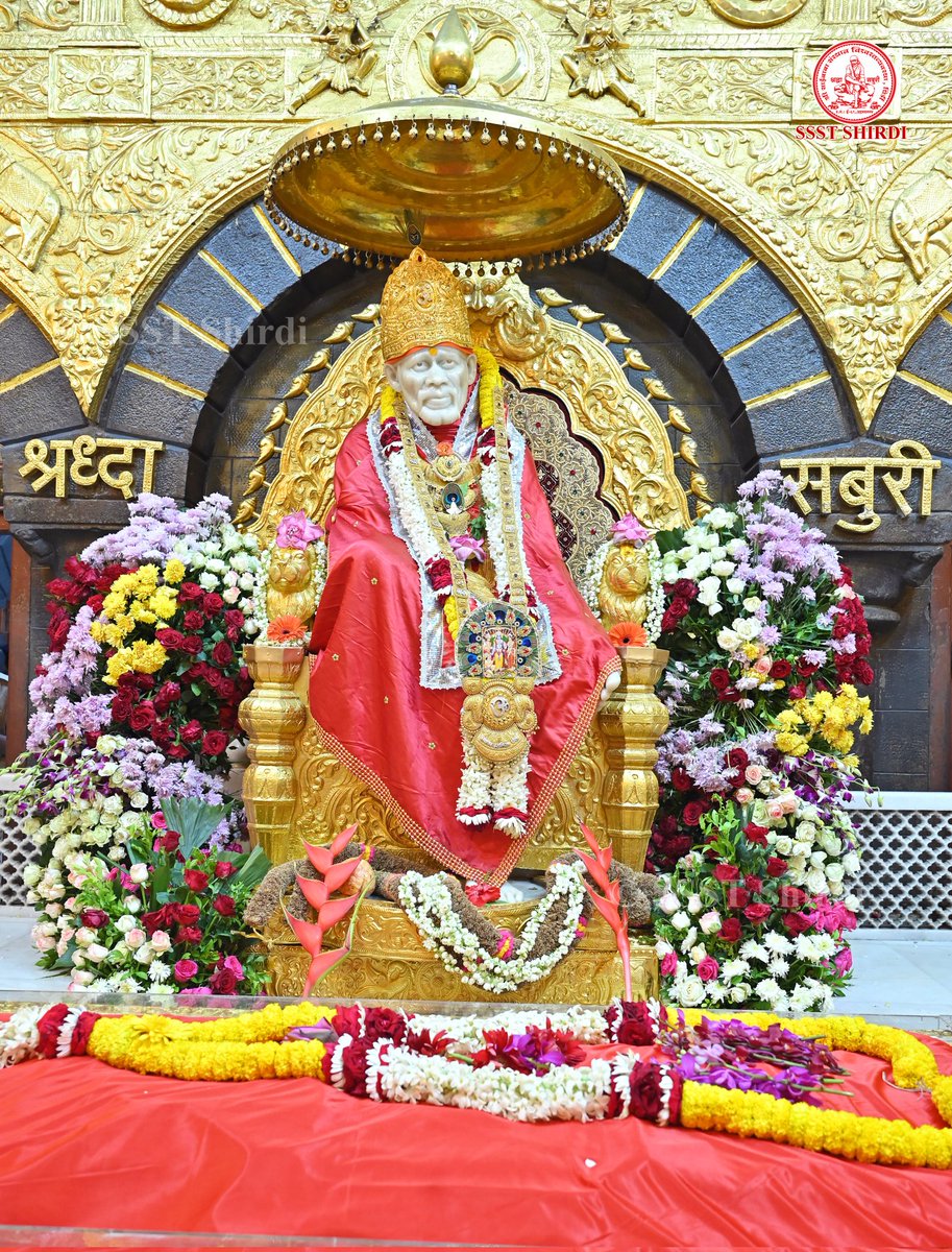SSSTShirdi's tweet photo. *!! ॐ साई राम !!*
*श्री साईबाबा संस्थान विश्वस्त व्यवस्था,शिर्डी*
*!! ॐ Sai Ram !!*
*Shri Saibaba Sansthan Trust, Shirdi*
≈≈≈≈≈≈≈≈≈≈≈≈≈≈≈≈≈ *आरती :-शिर्डी माझे पंढरपुर* 
 *रविवार ०६ एप्रिल २०२५*   
*Aarti :-Shirdi Majhe Pandharpur*
*Sunday 06 April 2025* https://t.co/vw4daZBsrv