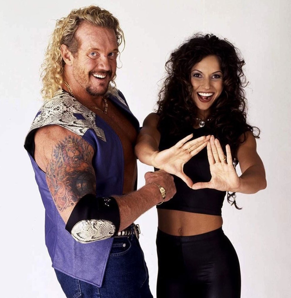 Chupacabra_01's tweet image. 🎂Happy Birthday to Diamond Dallas Page! @RealDDP #DDP #DDPY #DiamondDallasPage #WWE #WWEHOF #NXT #ECW #NWA #WCW #TNA #ROH #AEW #MLW #AWA #LuchaLibreAAA #CMLL #NewJapan #NJPW #ProWrestlingNoah #AJPW