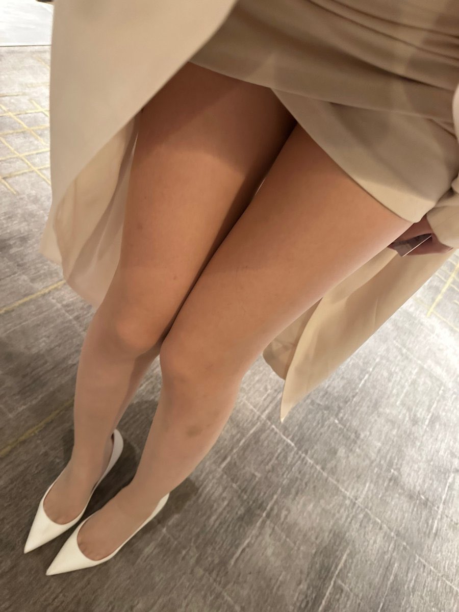 myfe886768's tweet photo. 初次见面的欲望总是有所不同：女人想被强吻，男人想被强摸！矜持的背后都是“欲火焚身 https://t.co/Ha9iGy19wl