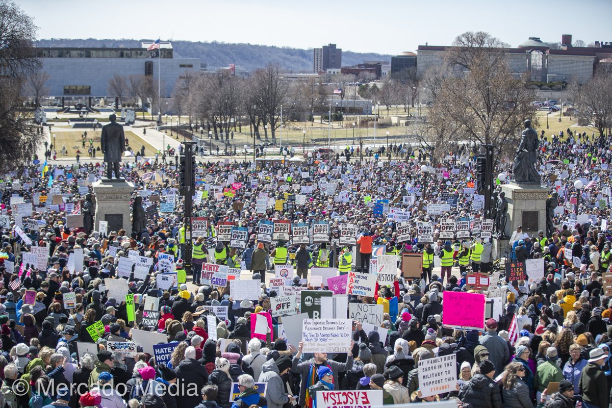 Today’s nationwide “Hands Off!” protests brought out over 500,000 people across all 50 states, standing in opposition to recent actions taken by the Trump administration and senior adviser Elon Musk. More than 1,200 rallies were organized, with the largest turnout seen in
