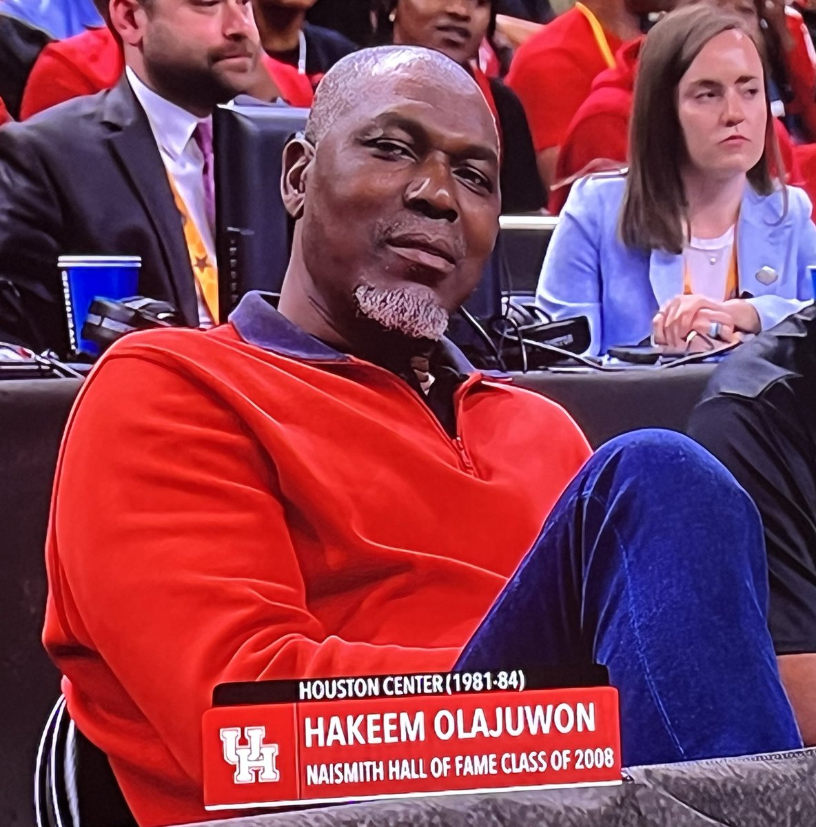Mark Berman (@markberman_) on Twitter photo Hall of Famer Hakeem Olajuwon watching <a href="/UHCougarMBK/">Houston Men's Hoops 🏀 🐾</a> in the National Semifinals. Hall of Famer Hakeem Olajuwon watching <a href="/UHCougarMBK/">Houston Men's Hoops 🏀 🐾</a> in the National Semifinals.