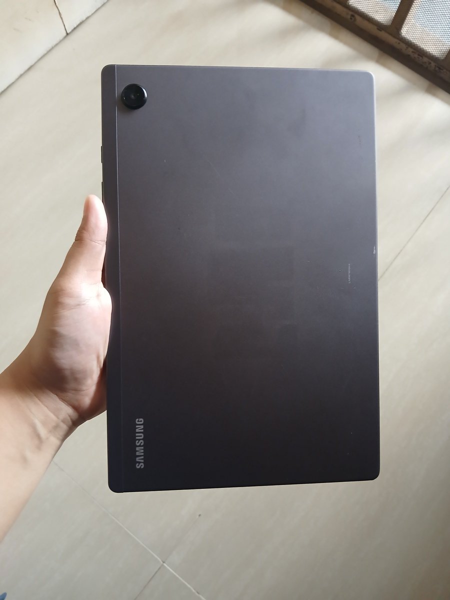 syutdeh's tweet photo. wts samsung tab a8 2022, wifi only. 1,200k https://t.co/4zlXXZT3GL