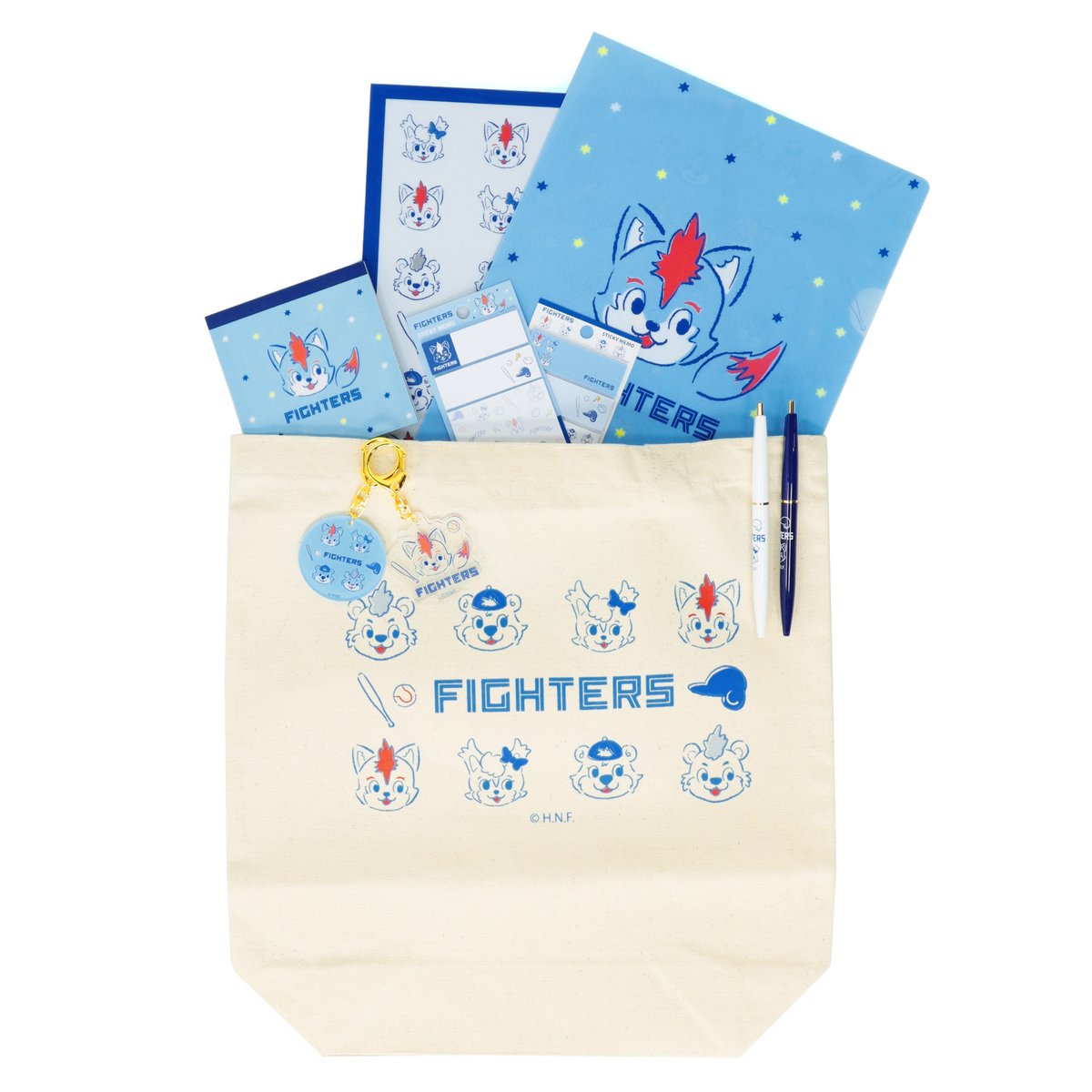 🦊マスコットグッズから新アイテム登場🆕🐿 ＼ マスコットのイラストが