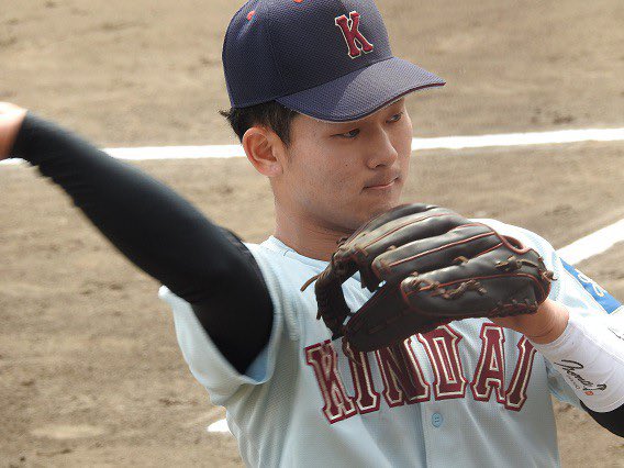 近鉄バファローズ　宇高伸次選手　実使用グランドコート　（中綿入り）