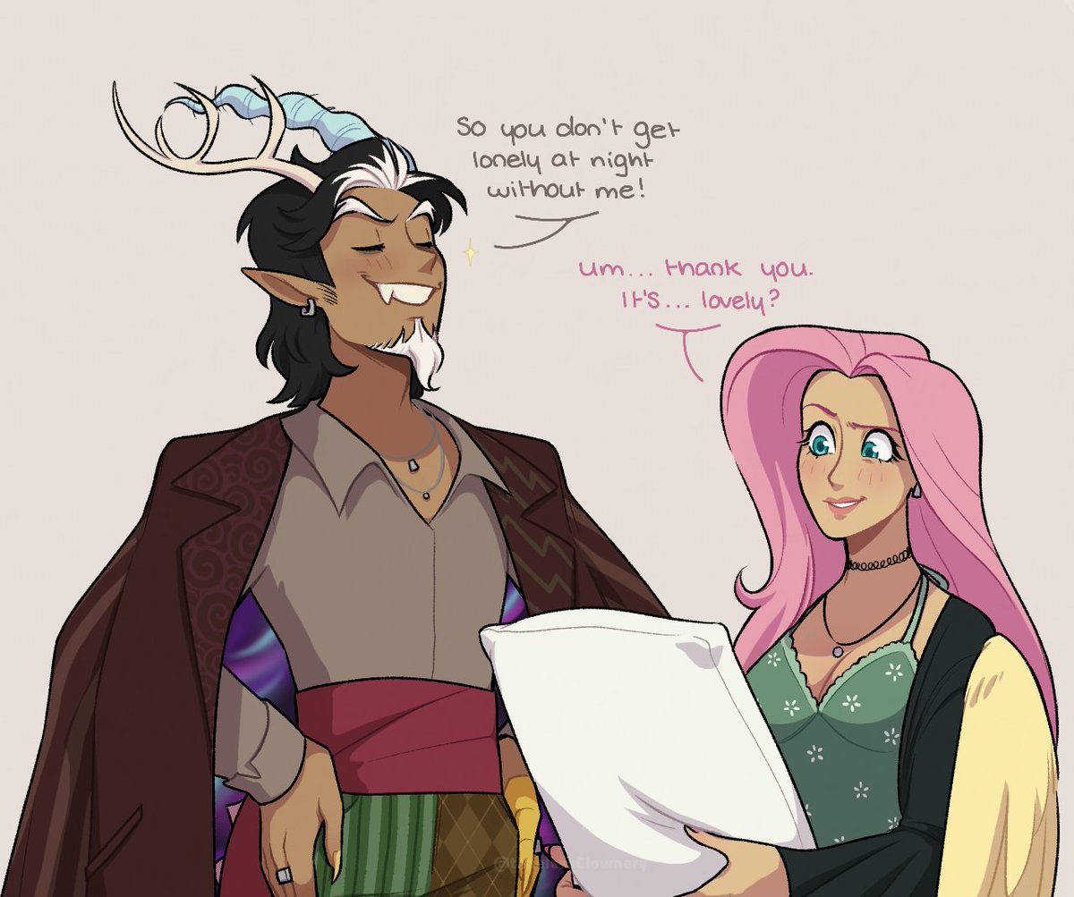 timelessClownry's tweet image. body pillow 😴

#mylittlepony #fluttercord