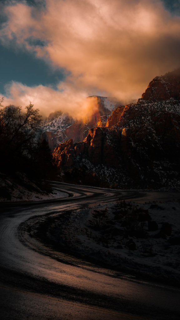 Rockfugger's tweet photo. Incredible India, where nature whispers peace. #NatureLoversIndia
โข#MountainsOfIndia
โข#IndianHimalayas
โข#NatureInIndia
โข#IndiaInFrames
โข#ScenicIndia
โข#WildIndia
โข#GreenIndia https://t.co/HyM3WFzDn8
