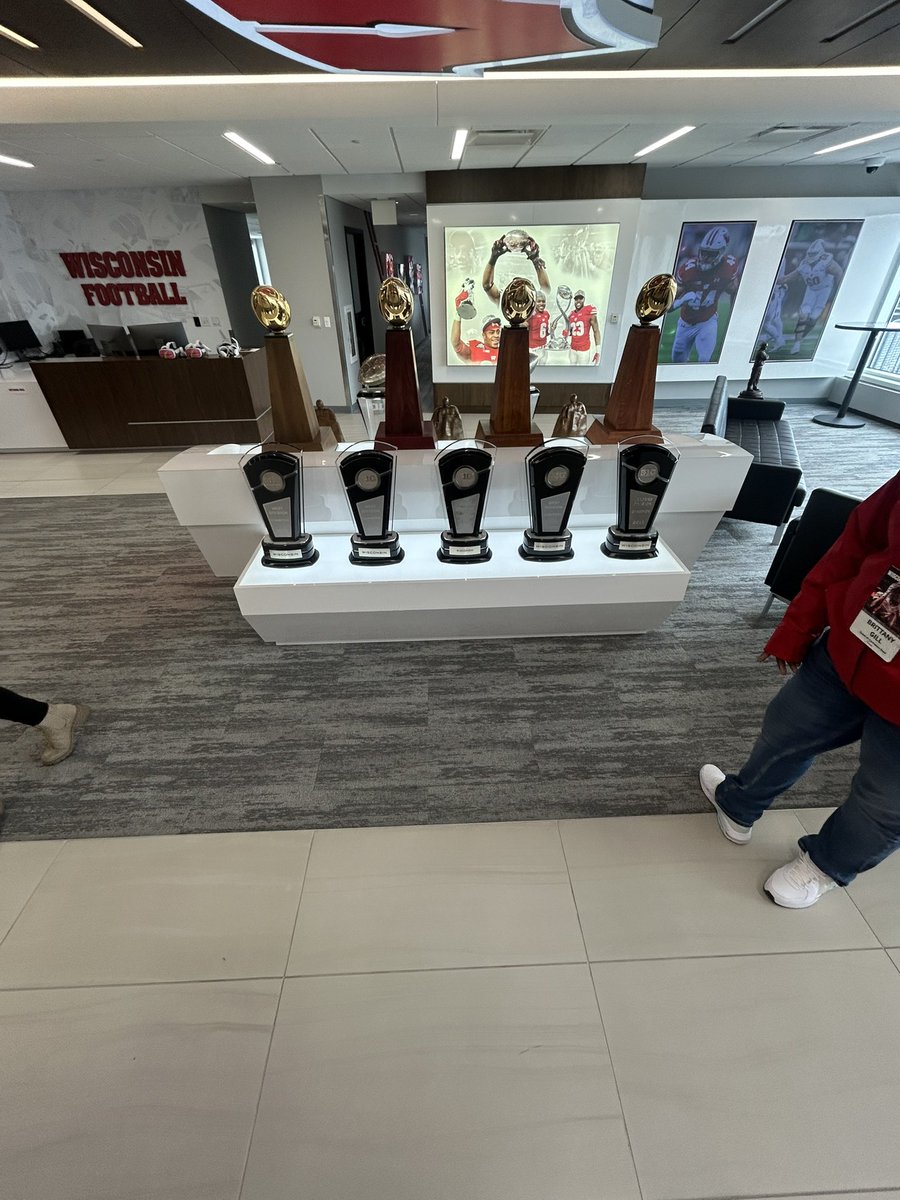 Carmelow Reed (@carmelowreed) on Twitter photo Had a great time in Madison today!! Got to see the facility and watch a great practice!! Thank you Wisconsin for the great experience!!!
<a href="/CoachFick/">Luke Fickell</a> <a href="/Coach_Mitch_/">Matt Mitchell</a> <a href="/RoseBrandon_/">Brandon Rose</a> <a href="/CoachWhit_UW/">E.J. Whitlow 🔴🦡⚪️</a> <a href="/BadgerFootball/">Wisconsin Football</a> <a href="/BCstrength/">Brady Collins</a> <a href="/PatLambert13/">Pat Lambert</a> <a href="/Evan_Flood/">Evan Flood</a> <a href="/PrepRedzoneIL/">Prep Redzone Illinois</a> <a href="/OJW_Scouting/">PrepRedzone Oliver</a> Had a great time in Madison today!! Got to see the facility and watch a great practice!! Thank you Wisconsin for the great experience!!!
<a href="/CoachFick/">Luke Fickell</a> <a href="/Coach_Mitch_/">Matt Mitchell</a> <a href="/RoseBrandon_/">Brandon Rose</a> <a href="/CoachWhit_UW/">E.J. Whitlow 🔴🦡⚪️</a> <a href="/BadgerFootball/">Wisconsin Football</a> <a href="/BCstrength/">Brady Collins</a> <a href="/PatLambert13/">Pat Lambert</a> <a href="/Evan_Flood/">Evan Flood</a> <a href="/PrepRedzoneIL/">Prep Redzone Illinois</a> <a href="/OJW_Scouting/">PrepRedzone Oliver</a>