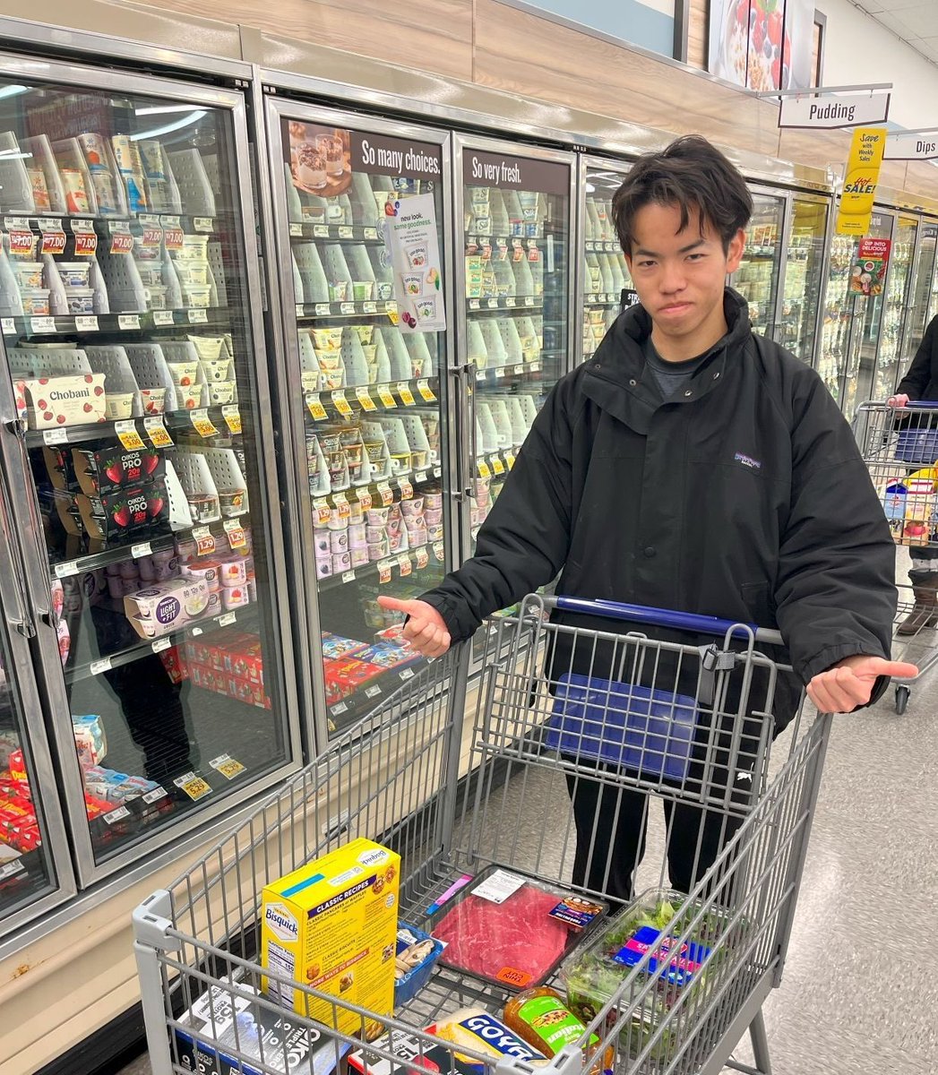 genyanagihara's tweet photo. 2月初旬から約1ヶ月半
プロチーム #プーマエリート🇺🇸 の合宿に参加した #岡田開成 選手
最初は不安もありつつ、現地の温かいサポートにも支えられてしっかり乗り切った開成くん
まもなく2025アウトドアシーズンが開幕です🔥  

@OK98659331 
@chuo_tf 
#プーマ 
#ノースカロライナ🇺🇸 
#中央大学陸上競技部 
#中大駅伝 
📸 @genyanagihara