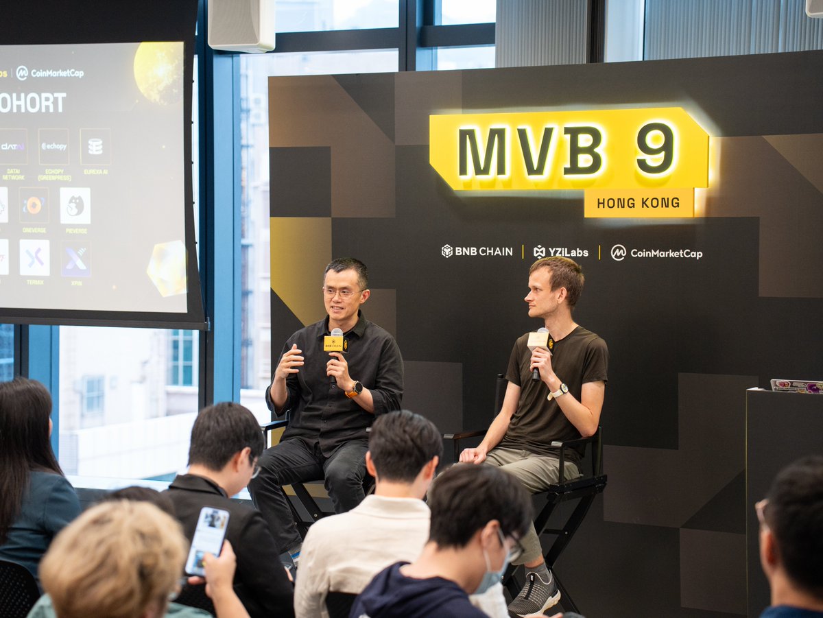 BNBCHAIN's tweet image. Looked who stopped by at #MVB9 👀

Great to see @cz_binance &amp;amp; @VitalikButerin #InsideMVB and thanks for coming!