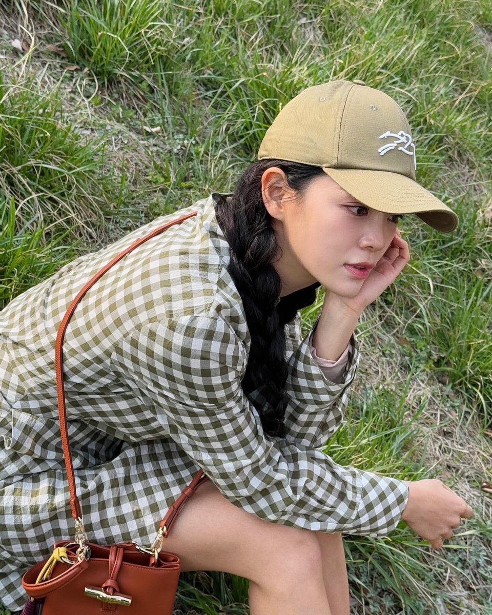 DailySejeong's tweet photo. Pretty girl 💚

#김세정 #KIMSEJEONG #SEJEONG https://t.co/X414vBe5lh