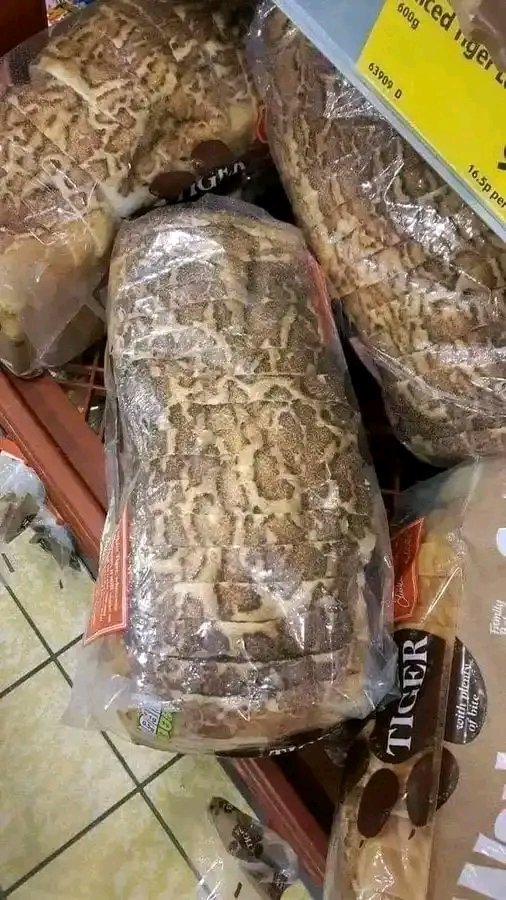 I've just opened a bakery and I'd love your support.....huyai mutenge guys😂