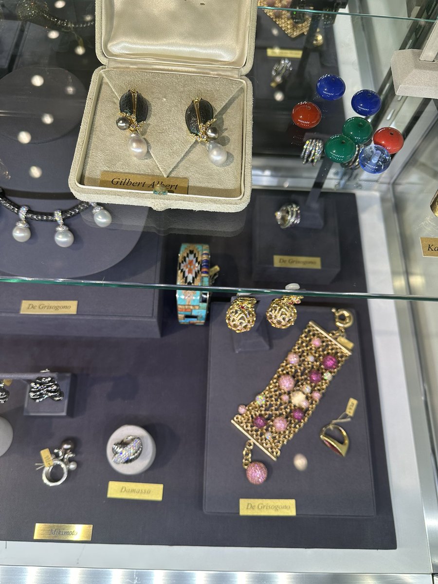 アンティーク＆ヴィンテージジュエリーの展示会へ なぜか毎年この時期