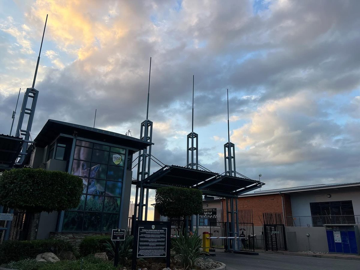 Tšepang Molisana Real Estate tweet media