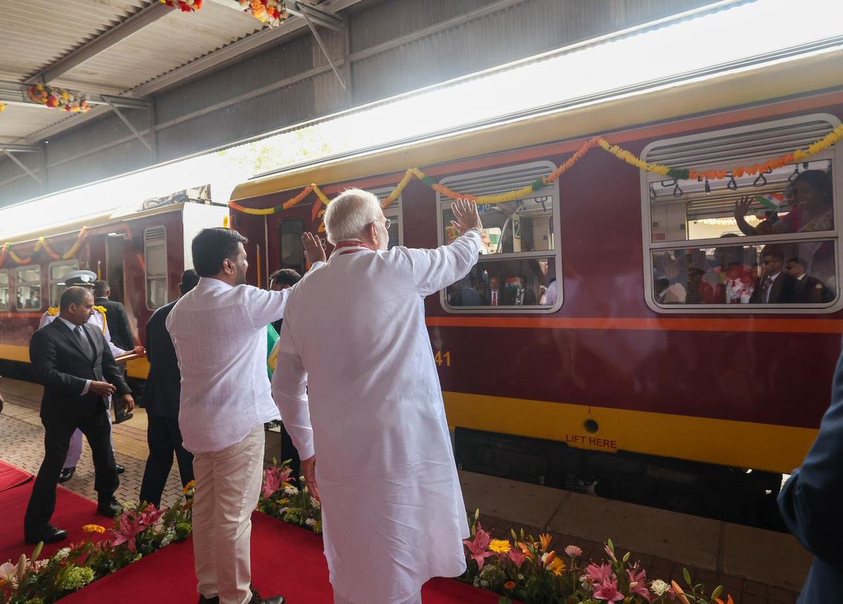 narendramodi's tweet photo. Boosting connectivity and enhancing friendship! 

In Anuradhapura, President Anura Kumara Dissanayake and I jointly inaugurated the track upgradation of the existing Maho-Omanthai railway line. The signalling project which involves the installation of an advanced signalling and telecommunication system along the Maho-Anuradhapura section was also launched.

India is proud to support Sri Lanka in various aspects of their development journey.

@anuradisanayake