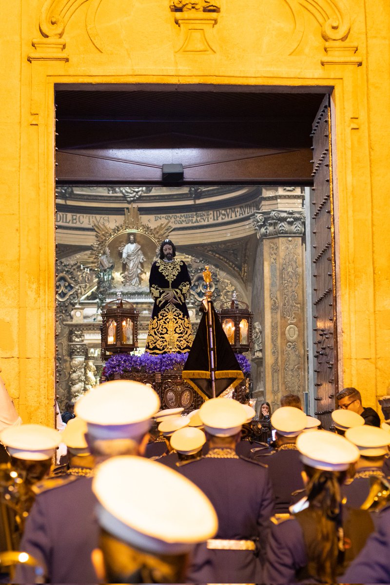 ¡El próximo domingo es Domingo de Ramos! 🌿
La espera se acaba… y nuestra agrupación ya está lista para hacer vibrar cada rincón con el corazón en cada nota.

Nos vemos en la calle, como cada año, como siempre.

 #músicayfe  #domingoderamos #ss2025 #sienteconsuelo