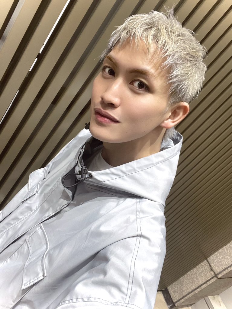 ベリーショート✂︎⚡️🩶

いつもありがとうございます😊✨