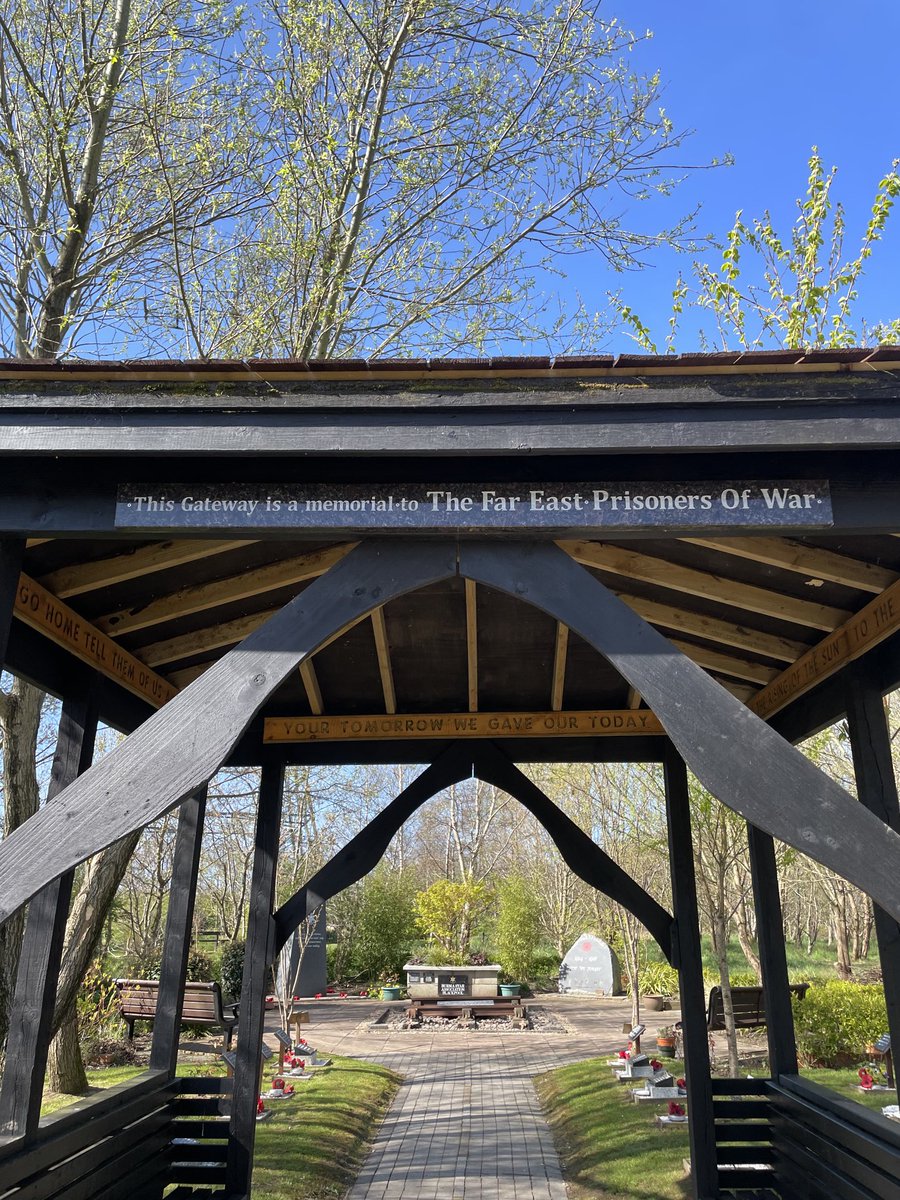 Tony Warne tweet media