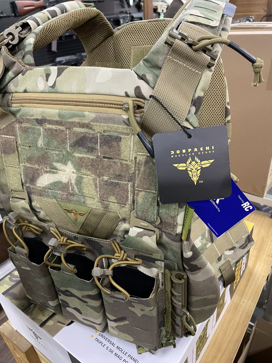 本日限定値下げ 交渉承ります プレートキャリア タン プレートキャリア