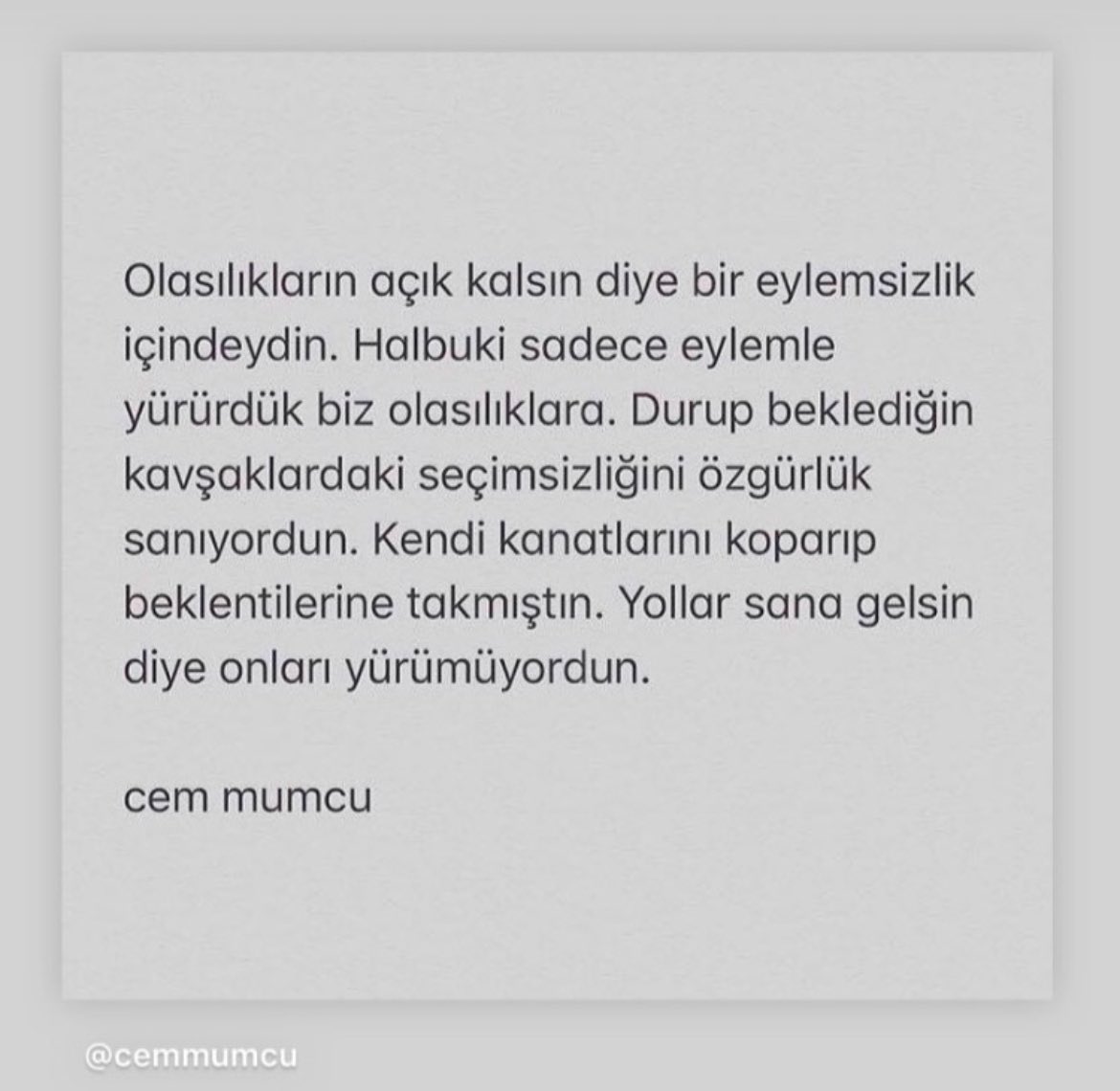 Fazla kaderci olmakla, fazla hırslı olmanın benzer bir yıkıcılığı vardır. Biri uzun yıllar adım atmadan; diğeri de adım atarak aynı yıkımı ve ziyanı yaratır. #kader #kadercilik #hırs
