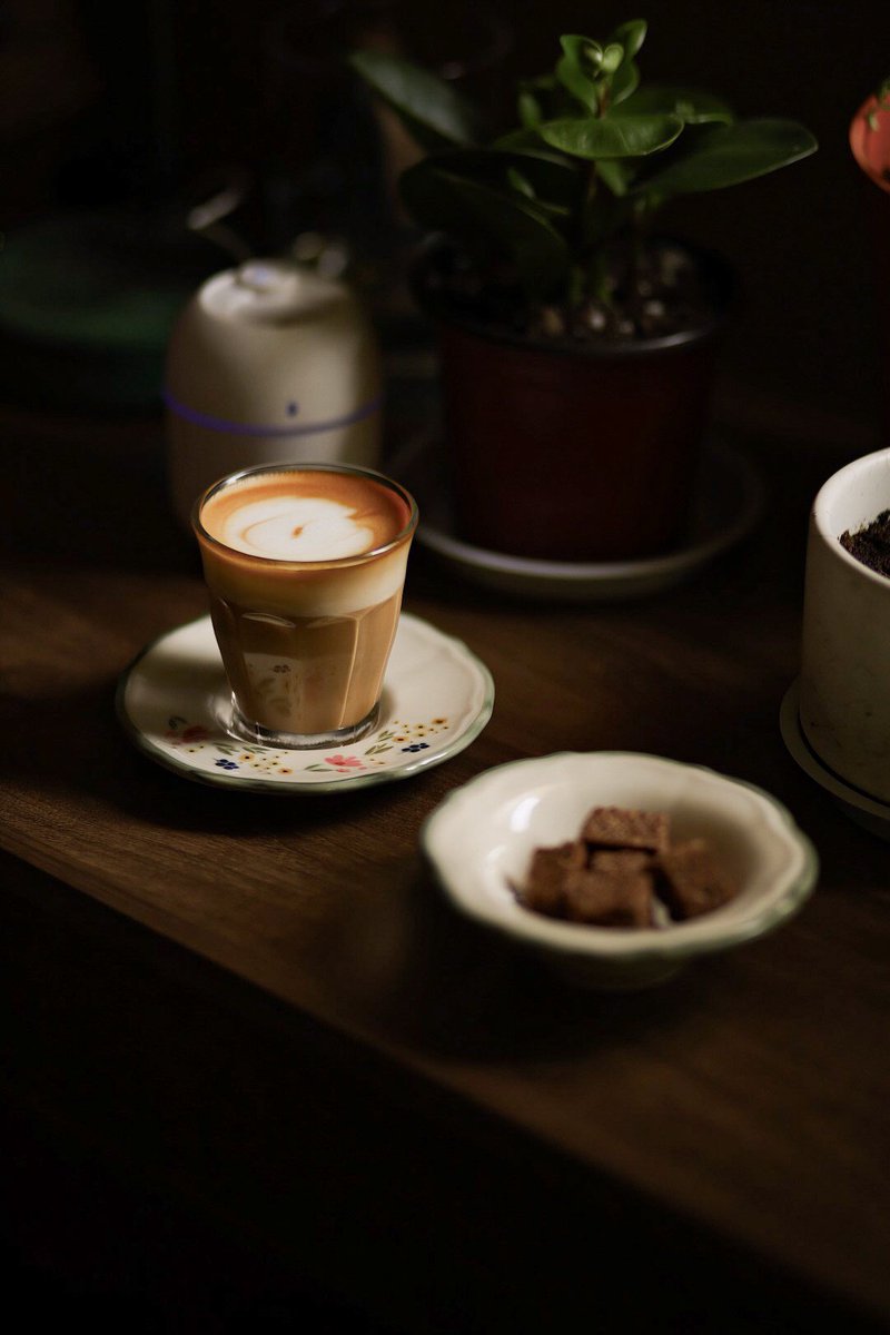 990Lavender's tweet photo. |صباح الخير 🍃☕️, https://t.co/J0ZkRzLpwb