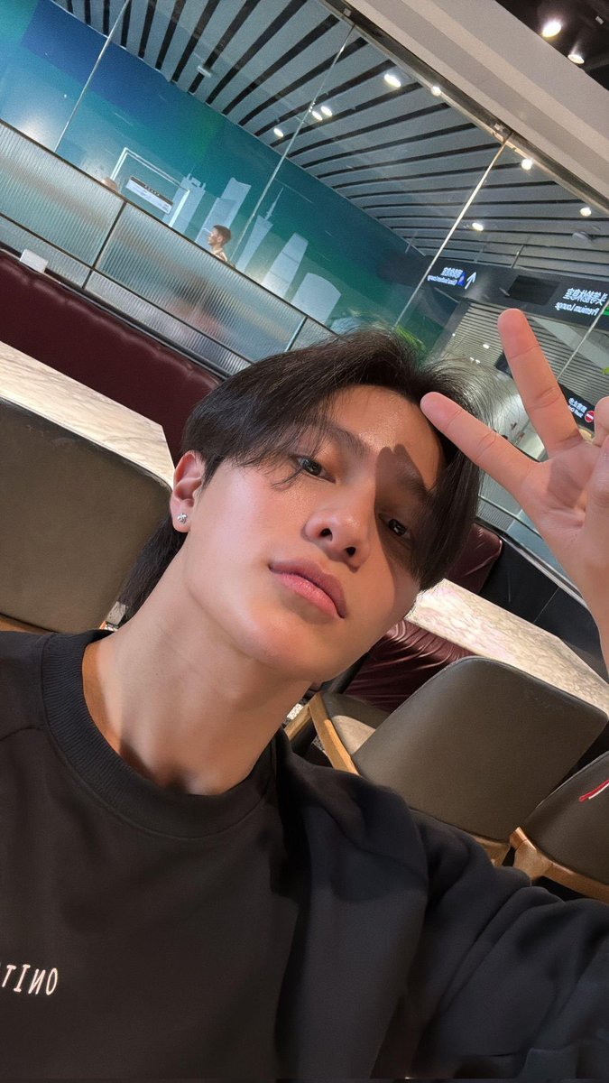 his 1/4 american side