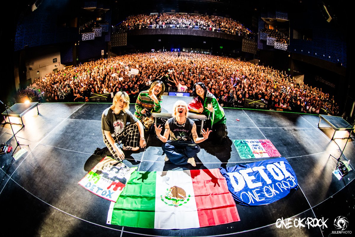 Mexico City!!
ONE OK ROCK DETOX Latin American Tour 2025

#ONEOKROCK #live #mexicocity
photo by @julenphoto
