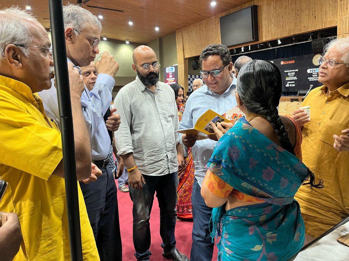 Chennai Lit Fest tweet media