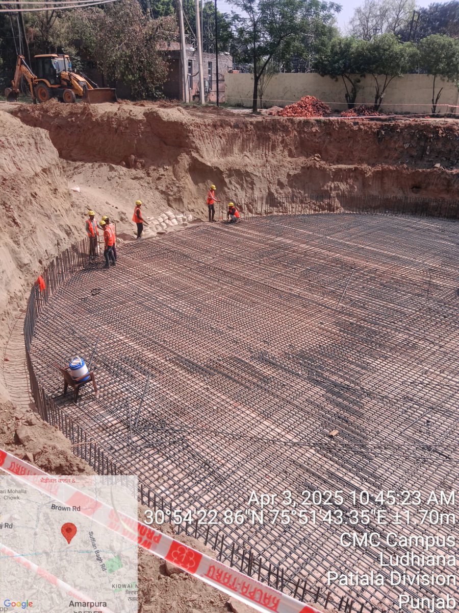 LudhianaSWSP's tweet image. Steady progress on OHSR construction across Ludhiana!
Under PIU &amp;amp; IVA&apos;s supervision, 14 sites barricaded, 4 excavated, and foundation works in full swing. PCC laid at Focal point, steel binding at Children Park!
#LudhianaDevelopment #PMIDC #WorldBank @mcldhofficial