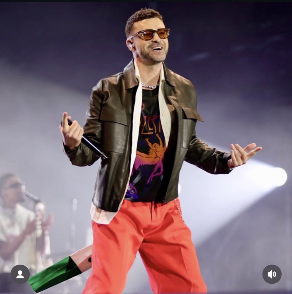 AElizabeth tweet media