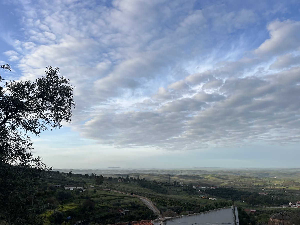 Ma Teresa Expósito C (@castan_tere) on Twitter photo #FelizDomingo ⛅️ El amanecer en #Hornachos #tiempoextremadura <a href="/davidlopezrey/">David López-Rey</a> <a href="/AEMET_Ext/">AEMET_Extremadura</a> #FelizDomingo ⛅️ El amanecer en #Hornachos #tiempoextremadura <a href="/davidlopezrey/">David López-Rey</a> <a href="/AEMET_Ext/">AEMET_Extremadura</a>