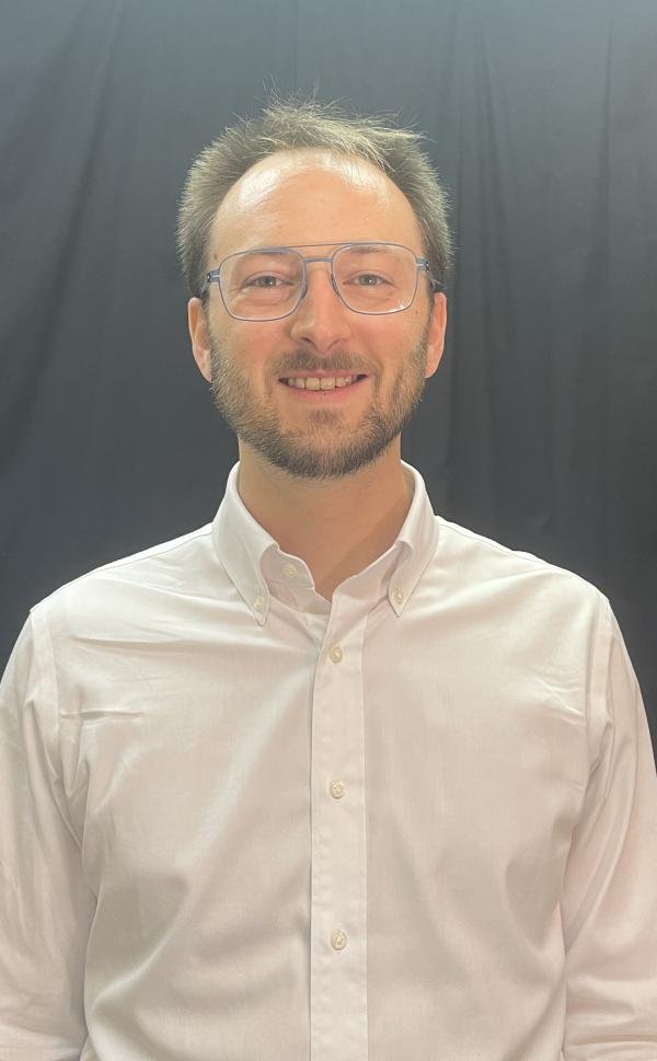 Unemployed tweet media