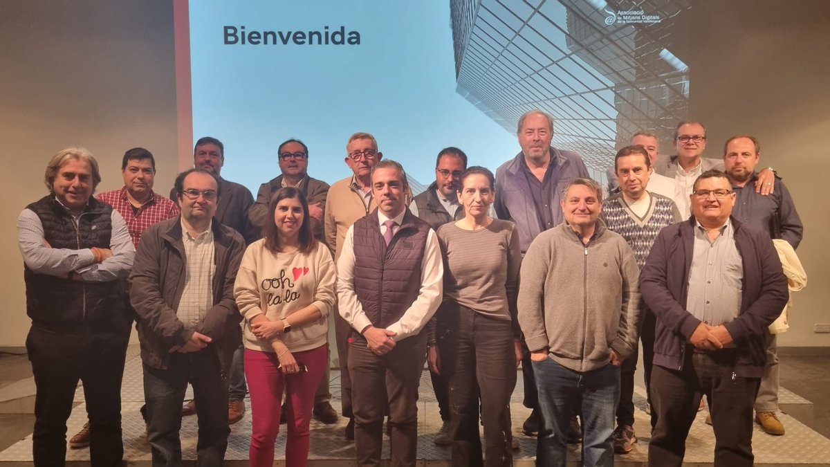 La AMDComVal celebra su asamblea ordinaria en el <a href="/MuVIM/">MuVIM</a> 

La asociación agradece la colaboración de la <a href="/dipvalencia/">Diputació de València</a>  con la cesión del auditorio del museo
#periodismo #comunicación #mediosdigitales