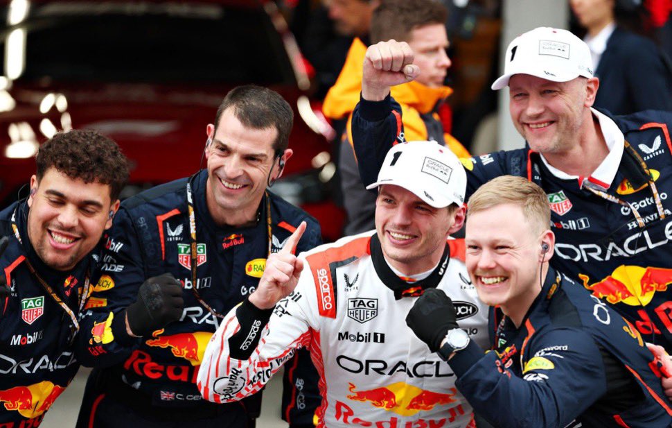 maxversnoopy's tweet image. 