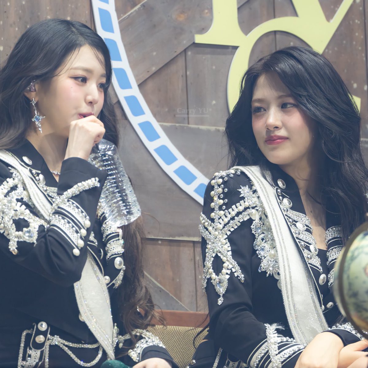 Yujin's search history: