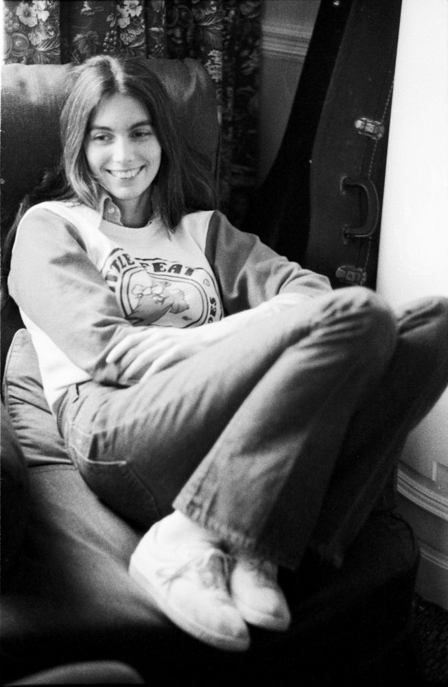 elsotaescala's tweet image. #bersions
1053.- #EmmylouHarris "If I Could Only Win Your Love" -1975- (#CharlieLouvin, #IraLouvin) #TheLouvinBrothers -1958-
youtu.be/6IS96gg84LY