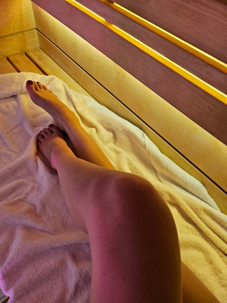 Content from petite_subkitten