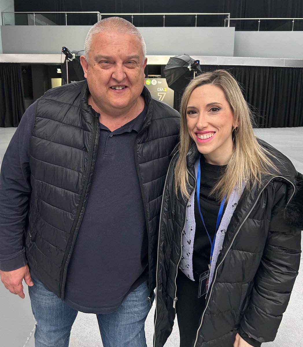 Clara Soteras (@clarasoteras) on Twitter photo Es una de las partes más bonitas de los eventos:
Desvirtualizar profesionales a los que admiras, sigues y conoces desde hace tiempo pero que nunca habías tenido la oportunidad de charlar sin prisas y de forma distendida.
Este #PROMarketingDAY de <a href="/aulaCM/">Aula CM - Escuela de Comunicación y Marketing</a> también me ha permitido Es una de las partes más bonitas de los eventos:
Desvirtualizar profesionales a los que admiras, sigues y conoces desde hace tiempo pero que nunca habías tenido la oportunidad de charlar sin prisas y de forma distendida.
Este #PROMarketingDAY de <a href="/aulaCM/">Aula CM - Escuela de Comunicación y Marketing</a> también me ha permitido