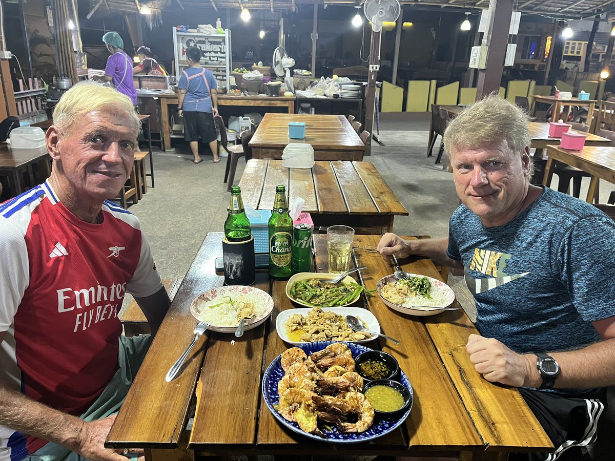 mwprosoccer4's tweet photo. Unfortunately my last Koh Lipe supper! ππ΄πΉπ
Thank you Noy!
#BestInTown #KohLipe #Thailand https://t.co/Amxwk3TU2S
