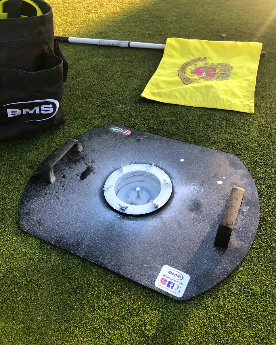 Out early this morning <a href="/ashfordkentgc/">Ashford (Kent) GC</a> changing holes and flags with the new board and bag from <a href="/bmsproducts/">BMS Products</a>. #Firstcompetition #bms #greenkeepers #turflife #golf #toro #tacit #johndeere