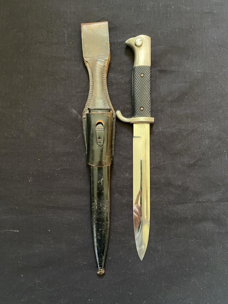 ChaseMilitaria's tweet photo. Just some of the items added recently on https://t.co/gYpRP1VdmH, nearly 4000 items to look at. https://t.co/oy6G0BMGWP